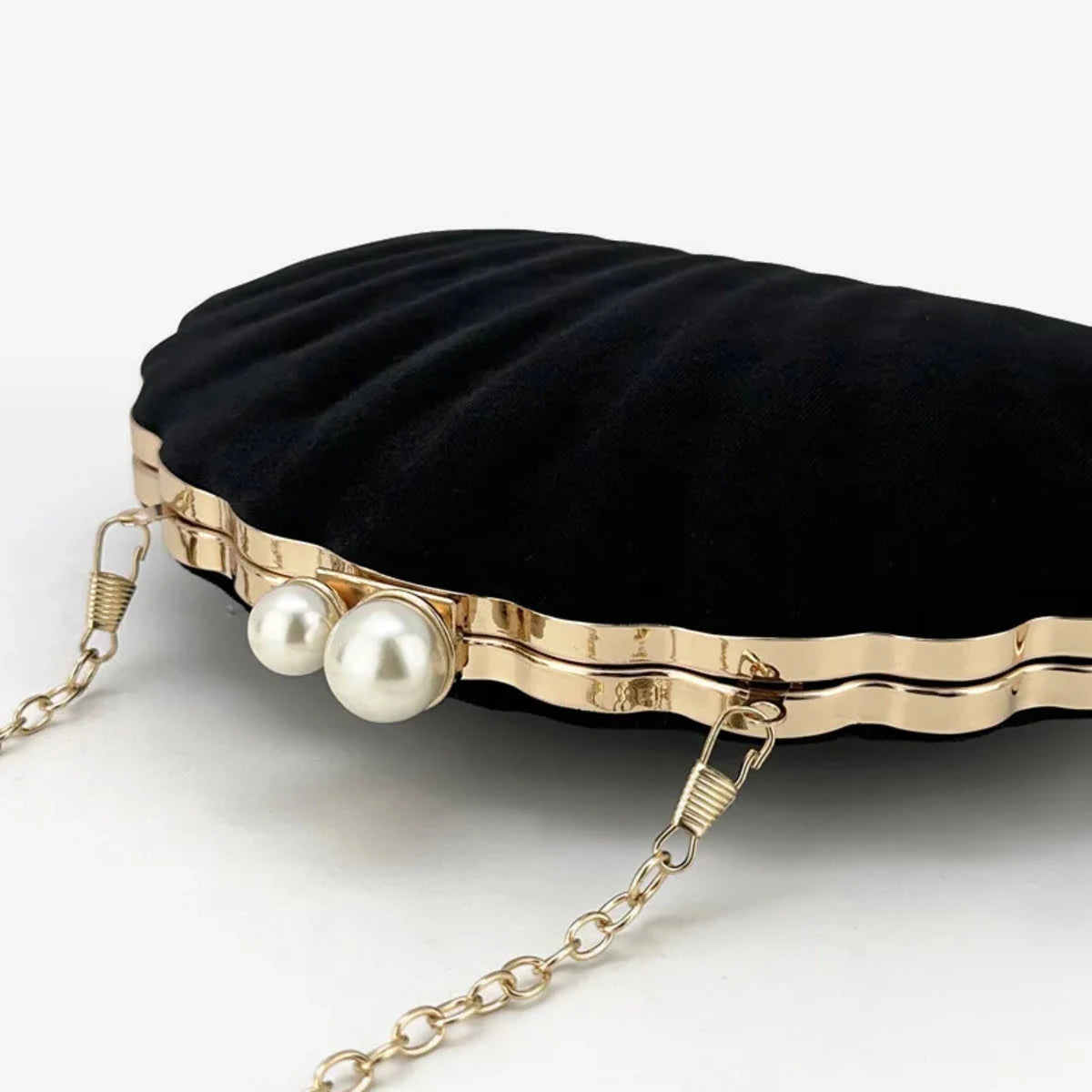Bolsa Clutch Black Shell