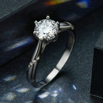 Anel Solitário Ultrashine Moissanite