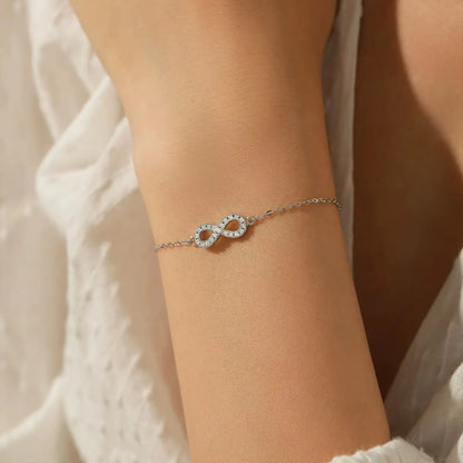 Pulseira Infinite Moissanite